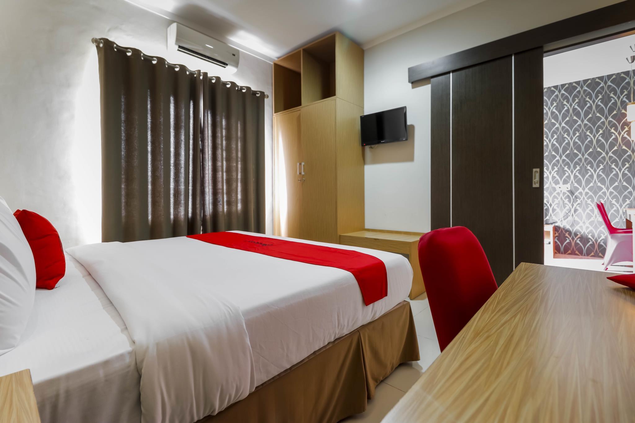 Reddoorz Plus Near Pantai Losari Makasar Exteriér fotografie