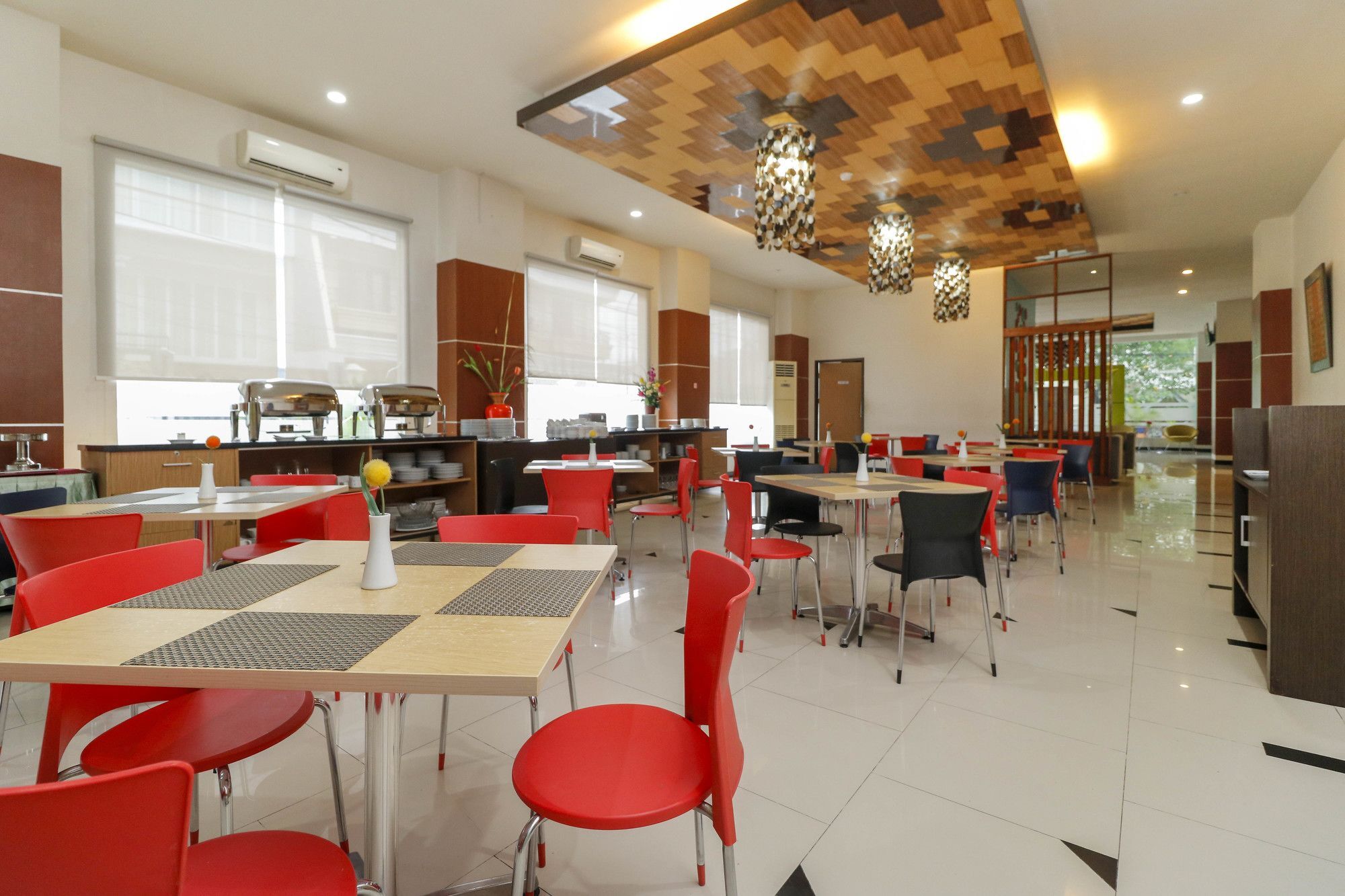 Reddoorz Plus Near Pantai Losari Makasar Exteriér fotografie