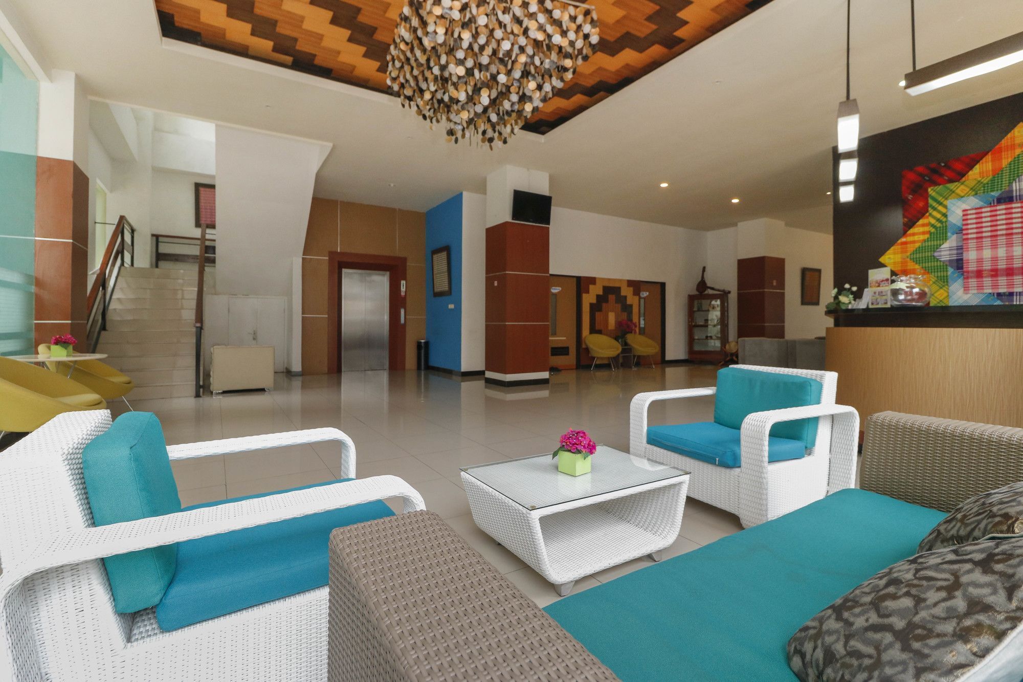 Reddoorz Plus Near Pantai Losari Makasar Exteriér fotografie